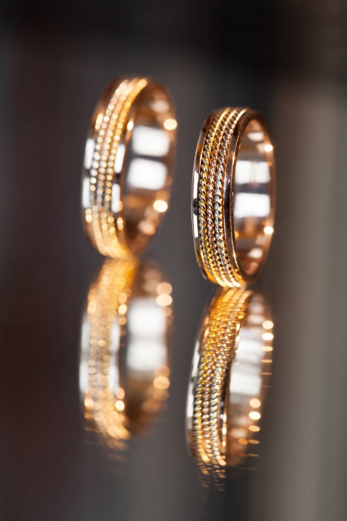 Who gets the wedding rings? How to divide gifts and other property in your Southern California divorce