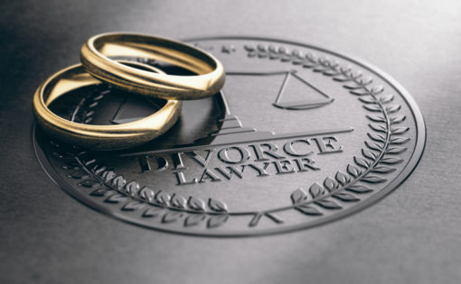 What Should I Look for When Choosing a Divorce Attorney?